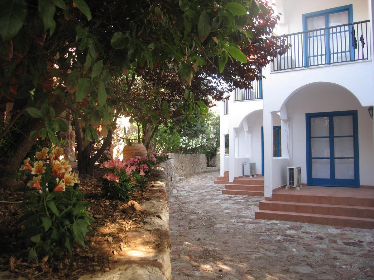 Boutique Hotel Tilos Mare Livadia  Exterior foto